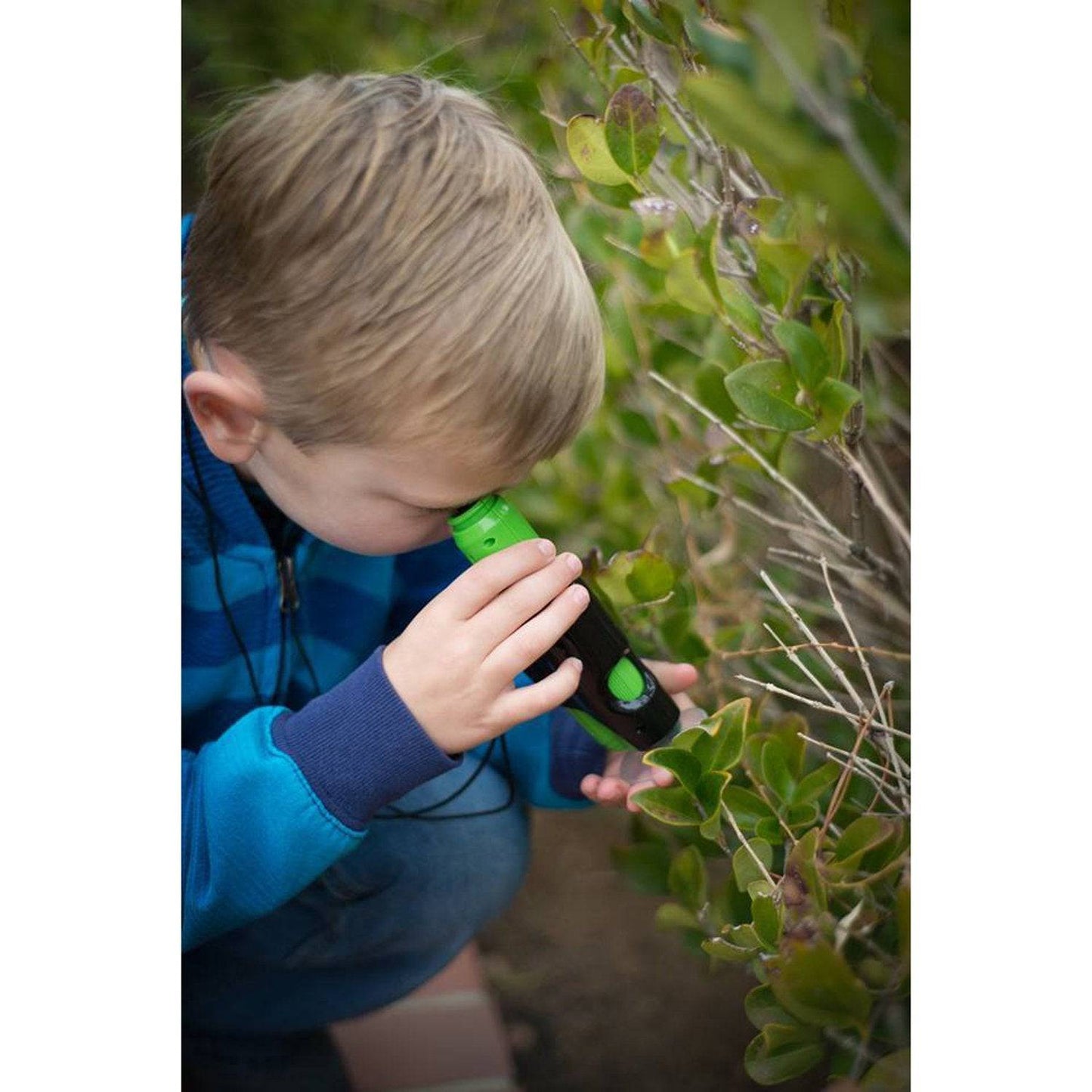 EXPLORE IT! HANDHELD MICROSCOPE