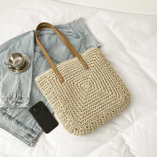 Sac fourre tout en paille