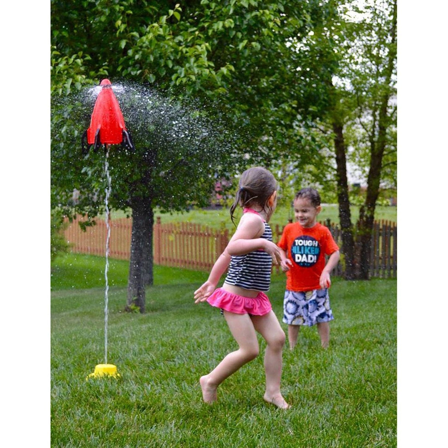 HYDRO LAUNCH Water Sprinkler Toy