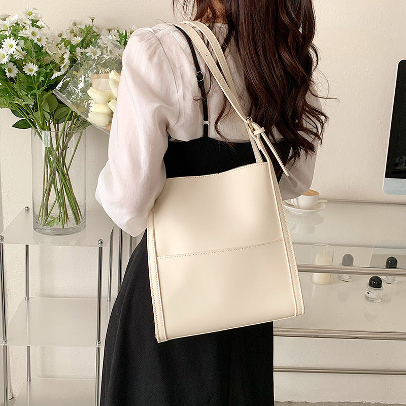 Large Leather Shoulder Bag